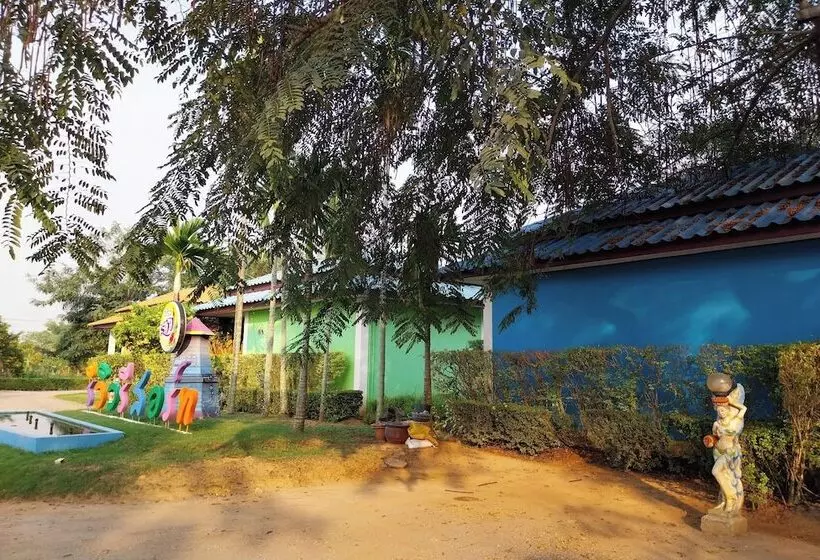 ホテル Review Resort