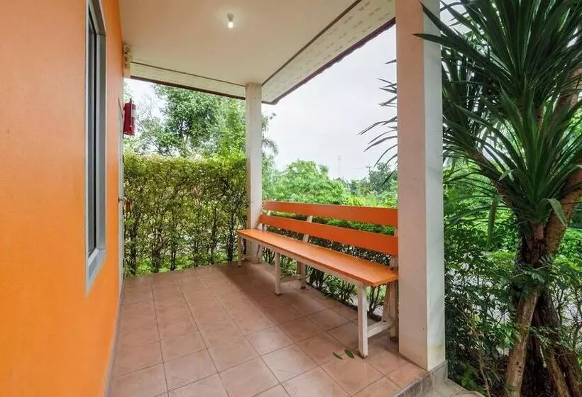 ホテル Review Resort