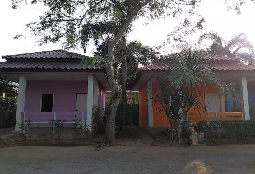 ホテル Review Resort