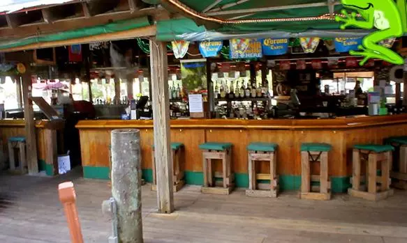 هتل Roland And Mary Ann Martin Resort