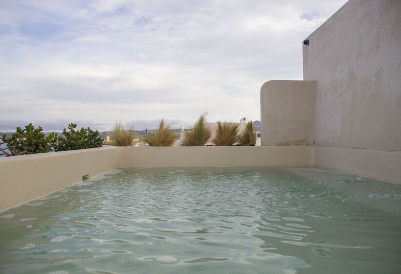 Nomad Hotel   Xábia Port