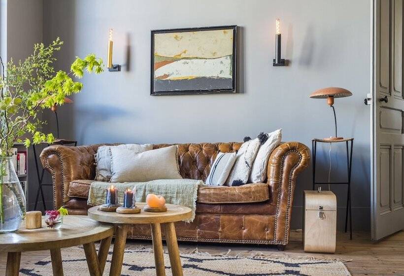 بنسيون Le Lanternon