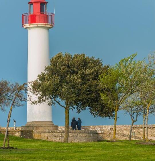 بنسيون Le Lanternon