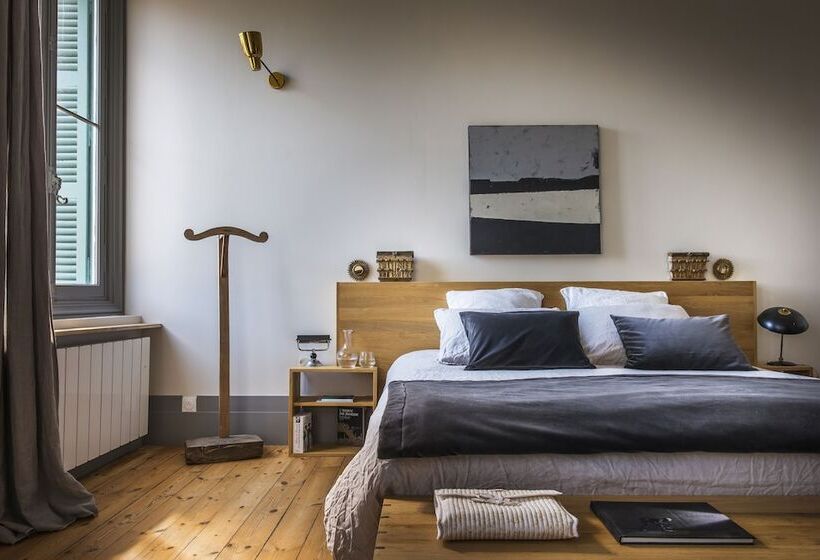 بنسيون Le Lanternon