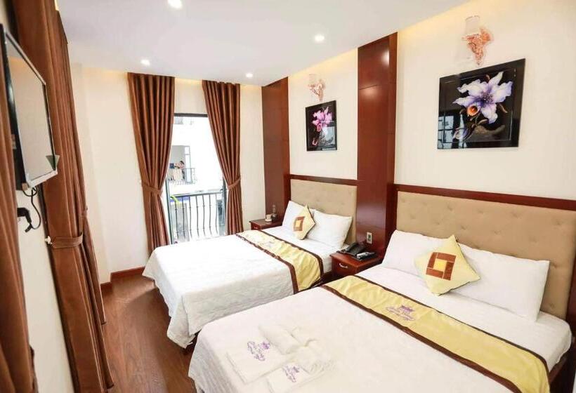 هتل Khách Sạn Triều Dâng