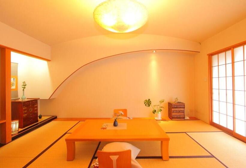 ريوكان Nasubi No Hana