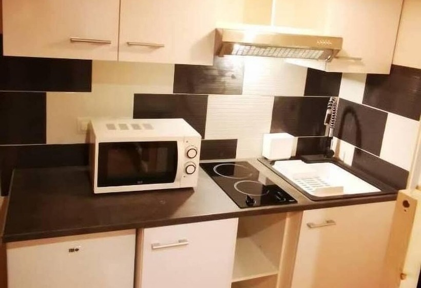 مسافرخانه Casa Marina