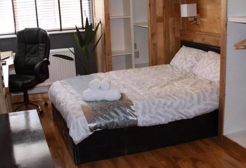 Retkeilymaja College Street Abode