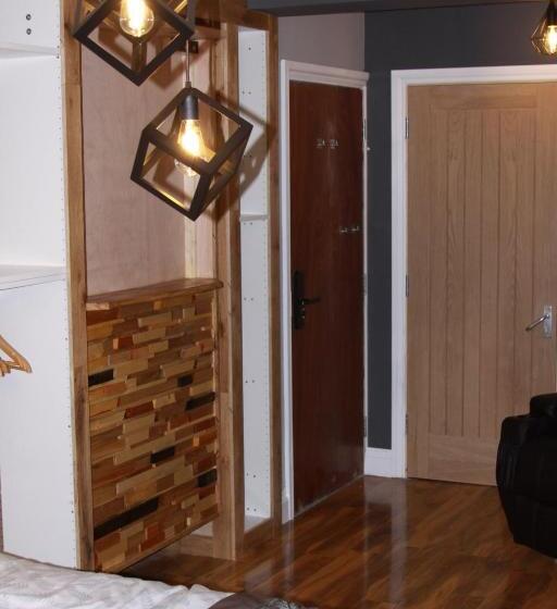 הוסטל College Street Abode