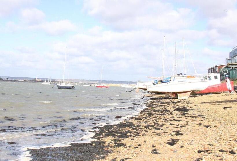 הוסטל College Street Abode