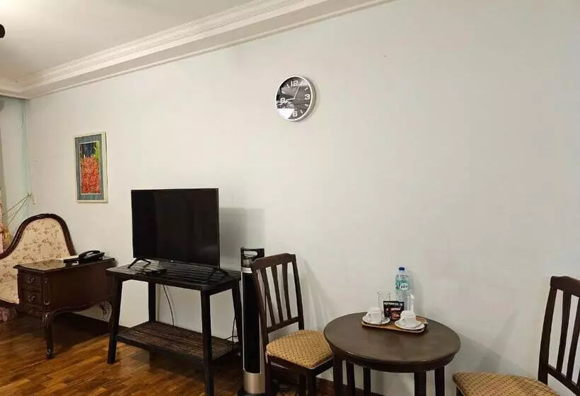 ホテル Baguio Forest Lodge At Camp John Hay 001a