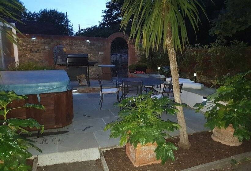 Marley House Bed And Breakfast