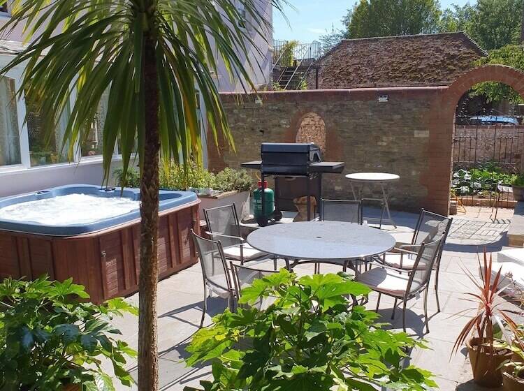 Marley House Bed And Breakfast