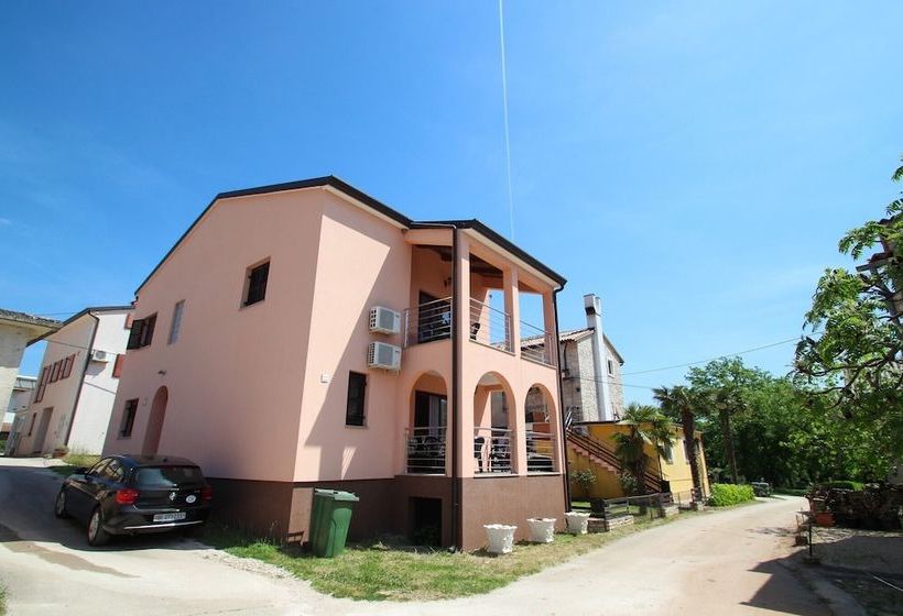 Pensionat Lucijana Room