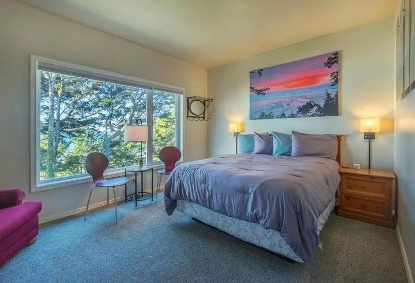 Tyee Lodge Bed And Breakfast