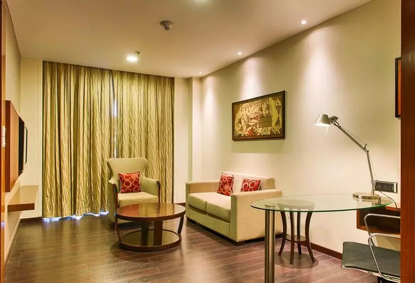 ホテル Ramada Plaza By Wyndham Pune Hinjewadi