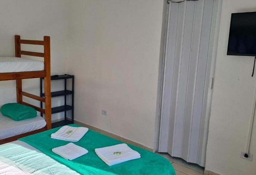 Общежитие Porto Suítes Peruíbe