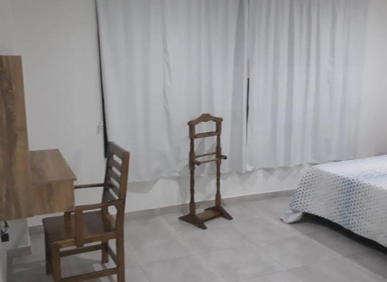 مبيت وإفطار Depto Temporario La Plata