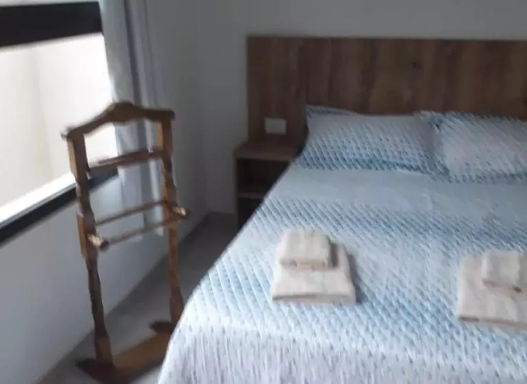 Aamiaismajoitus (B&B) Depto Temporario La Plata