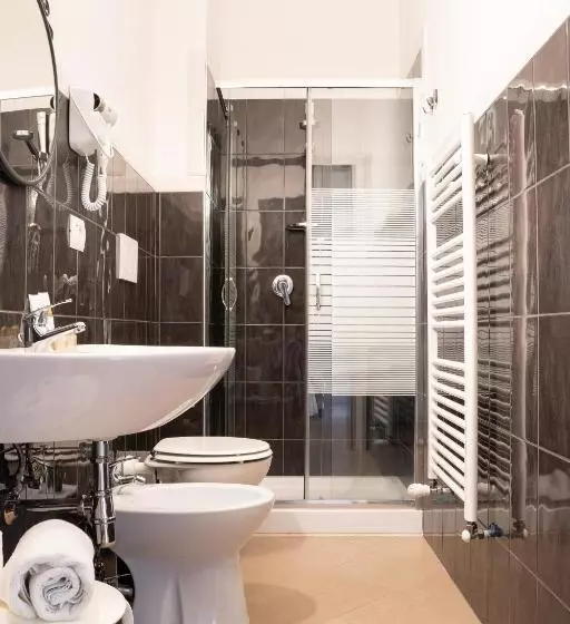 تختخواب و صبحانه La Petite Maison