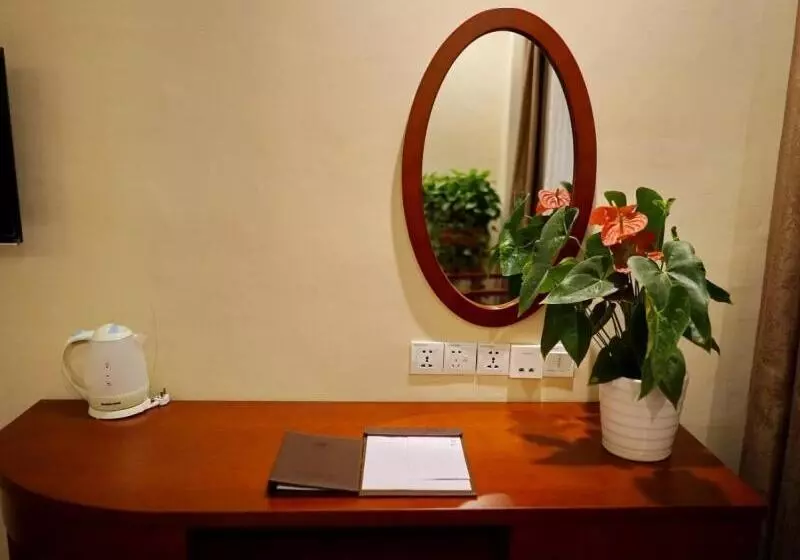 Hotelli Greentree Inn Nantong Liuqiao Town Government Tongliu Road Express