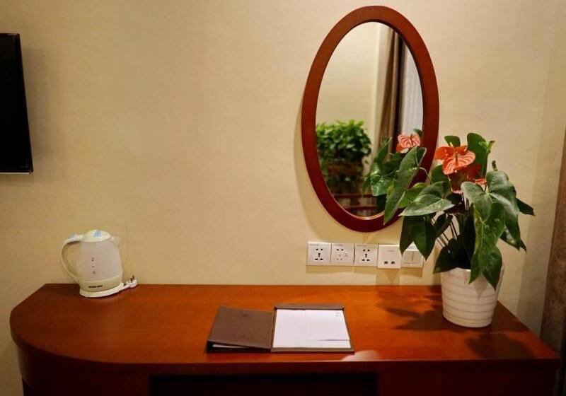 Hotel Greentree Inn Nantong Liuqiao Town Government Tongliu Road Express