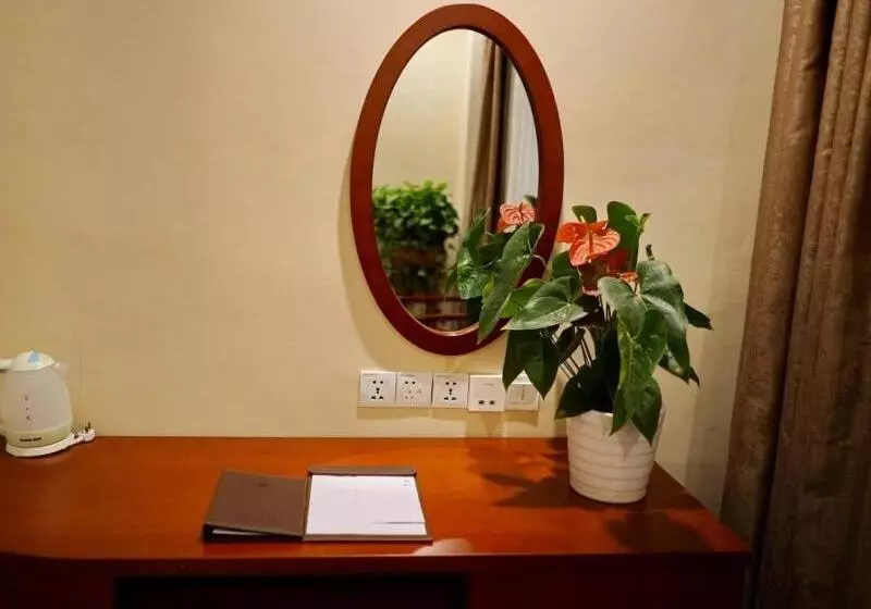 Hotelli Greentree Inn Nantong Liuqiao Town Government Tongliu Road Express