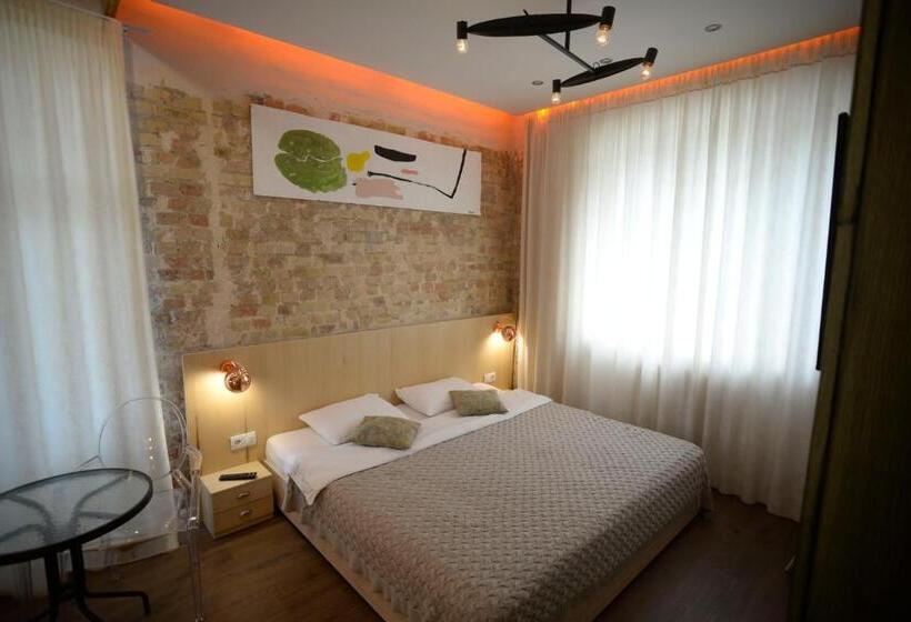 هتل Kyiv Boutique Apartments