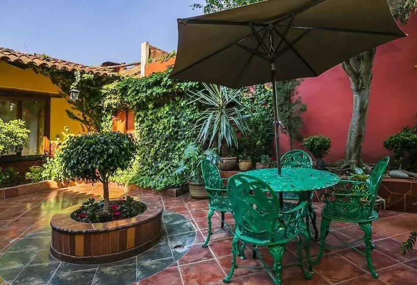 Hotelli Oyo  Posada Los Angeles