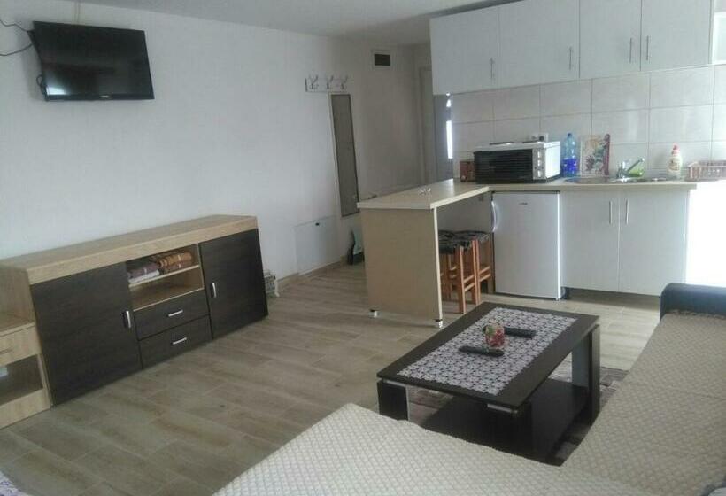 پانسیون Apartmani Babići