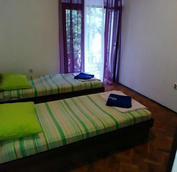 پانسیون Guesthouse Nikoleta