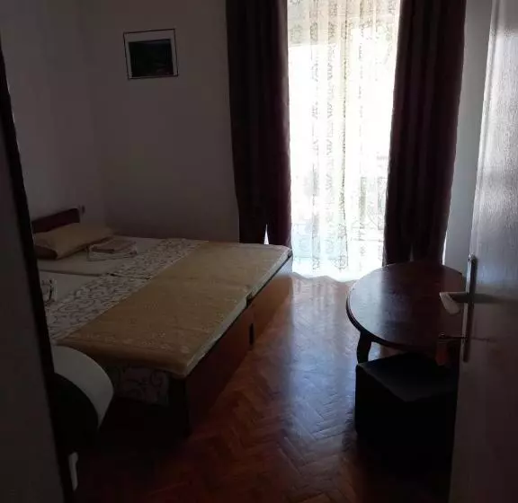 پانسیون Guesthouse Nikoleta