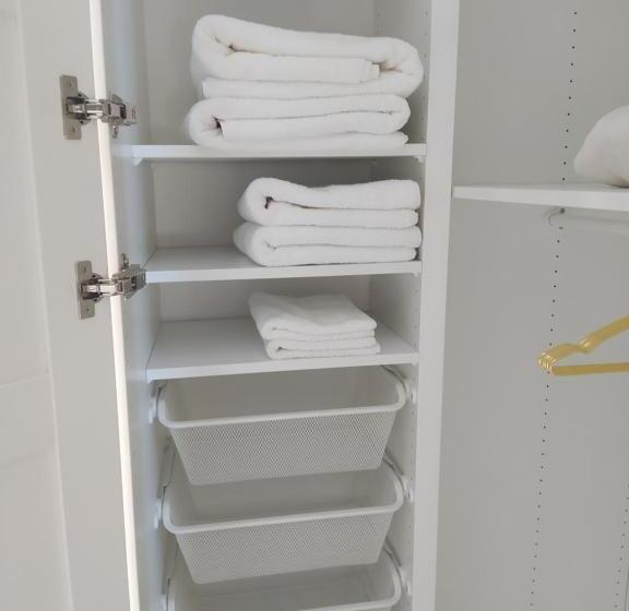 تختخواب و صبحانه Linda S Guest House