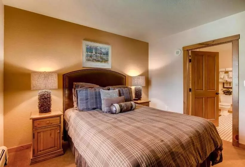 Breckenridge Luxury Ski In, Ski Out Condos
