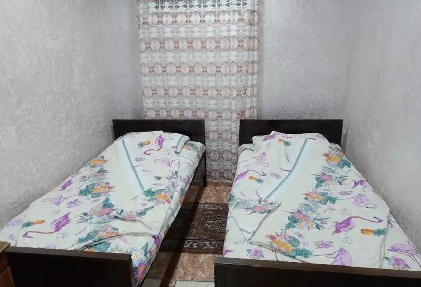 پانسیون Artur