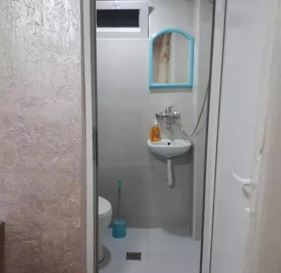 پانسیون Artur