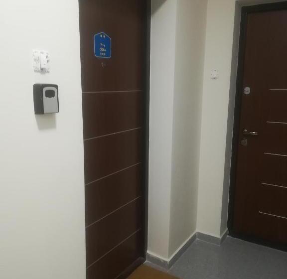 پانسیون Jacuzzi Room