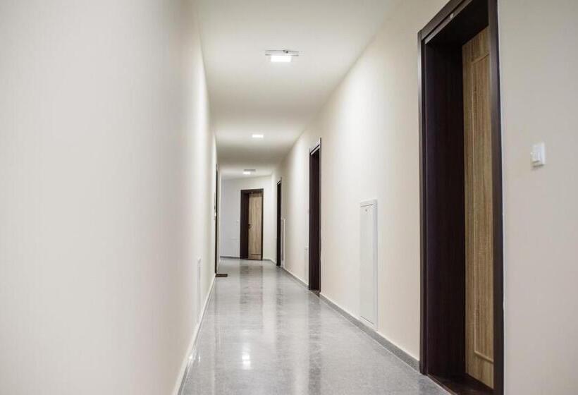 پانسیون Jacuzzi Room