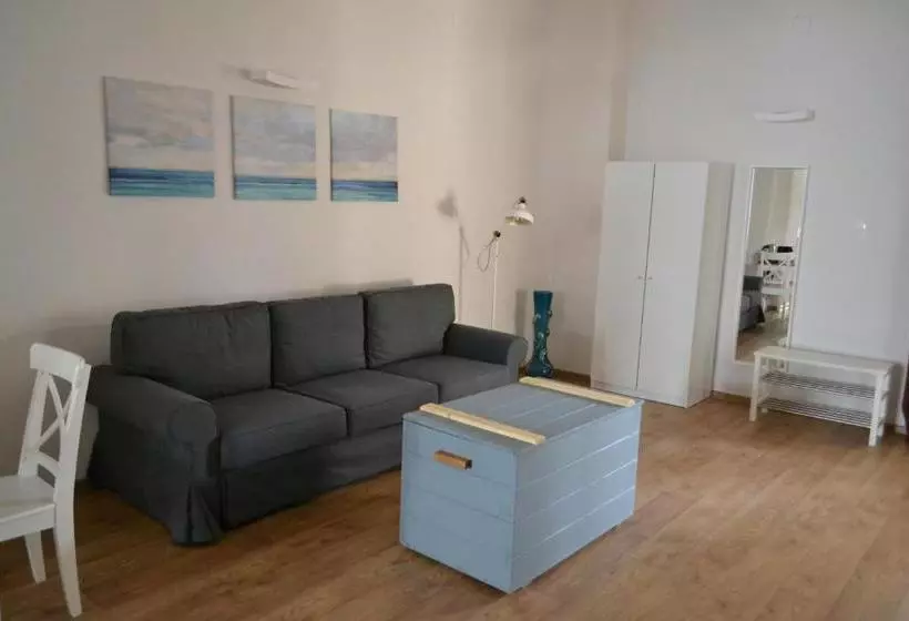 ペンション Jules Home