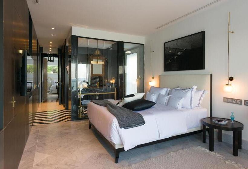 پانسیون Maison Dedine  Smallluxuryhotels  Adults Only