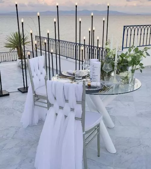 پانسیون Maison Dedine  Smallluxuryhotels  Adults Only