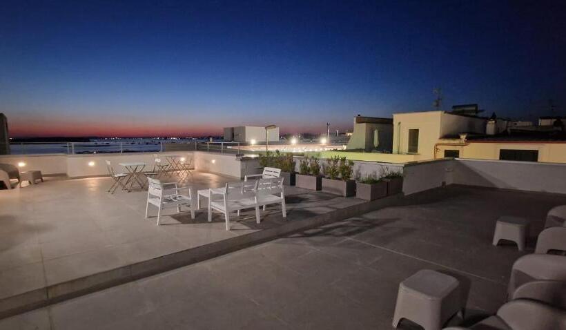 פנסיון Marebed Apartments & Rooms