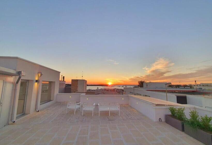 פנסיון Marebed Apartments & Rooms