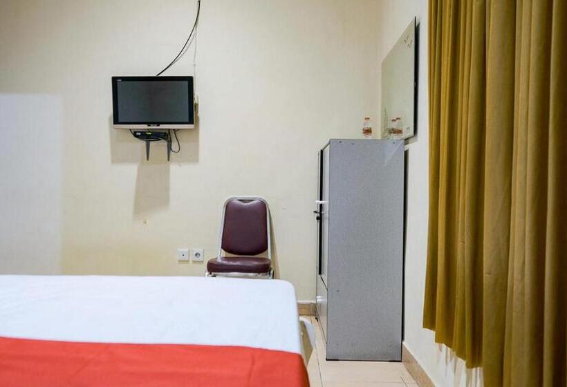 膳宿费 Reddoorz @ Jalan Gajah Mada Medan 2