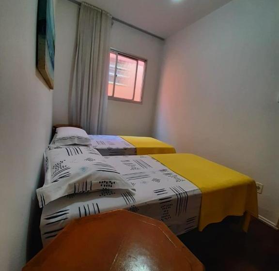 Yellow Hostel Praia Da Costa