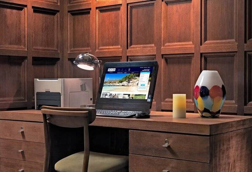 Boutique Hotel H10 Montcada