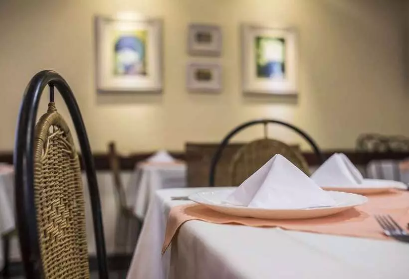 בית מלון כפרי Astron Garden Special