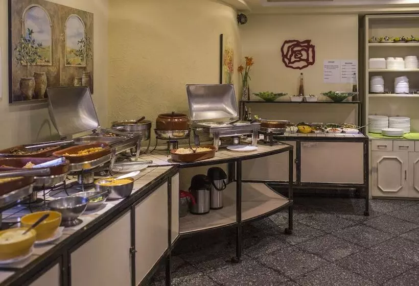 בית מלון כפרי Astron Garden Special