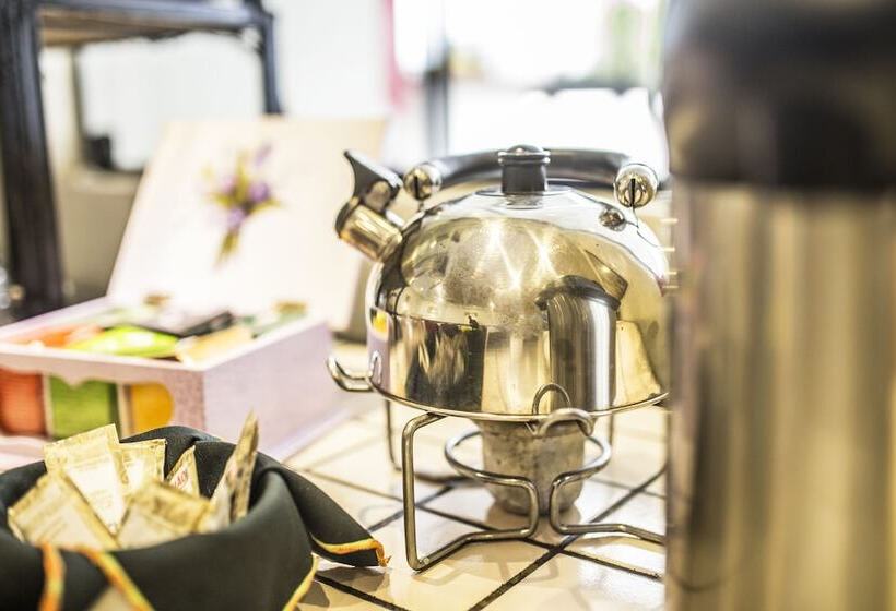 בית מלון כפרי Astron Garden Special