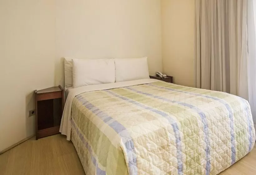 בית מלון כפרי Astron Garden Special